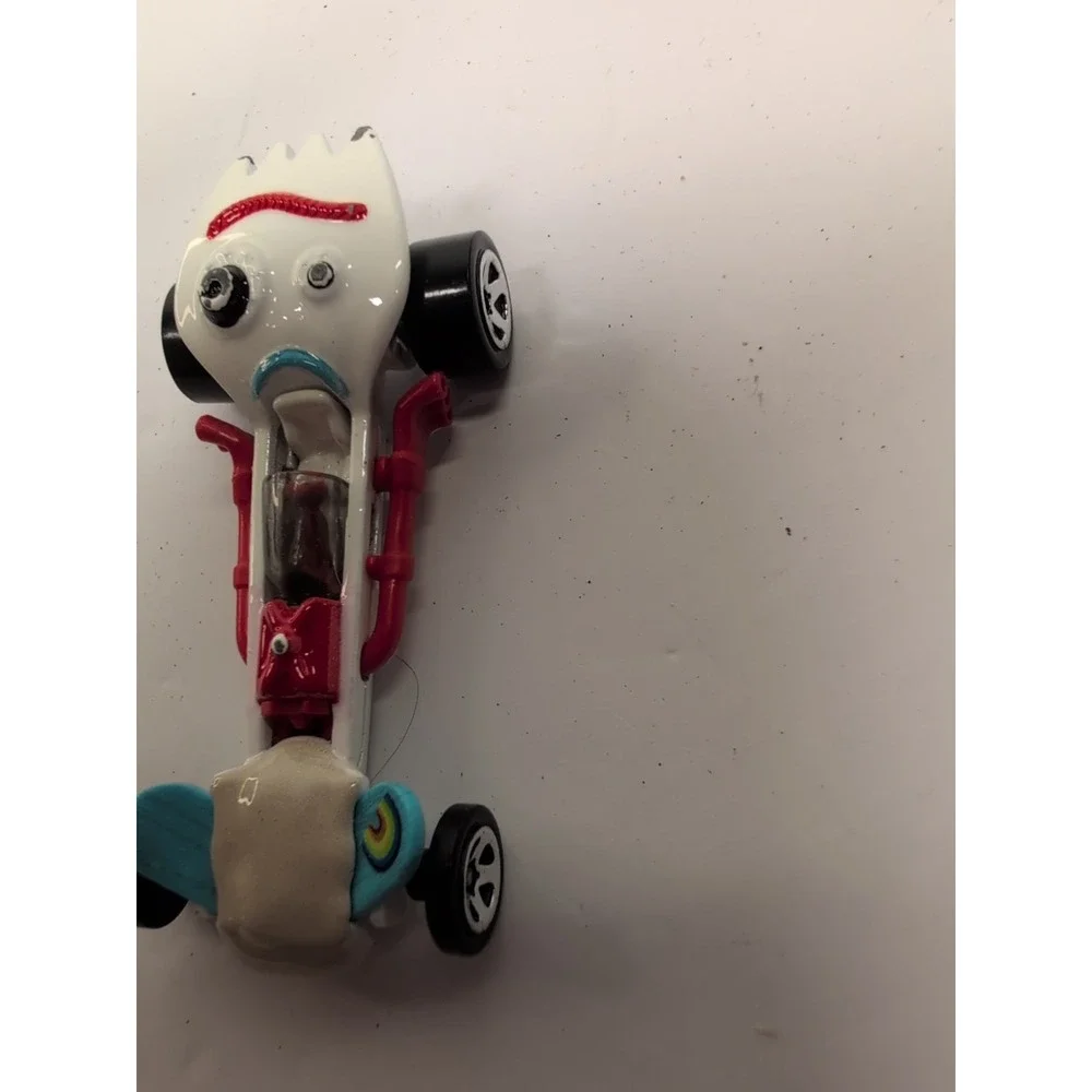 Pixar disnay forky